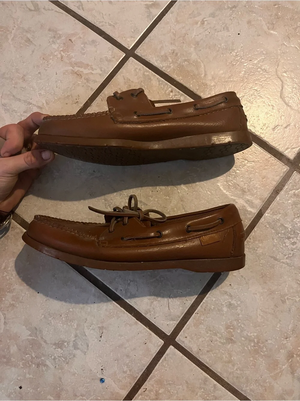 Men's Classic Leather Boat Shoes in Brown